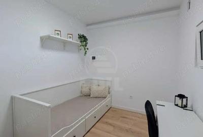 Apartament cu 3 camere semidecomandat în Central - 3