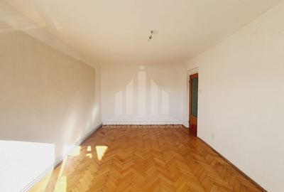 Apartament cu 3 camere decomandat în Cetate - 3