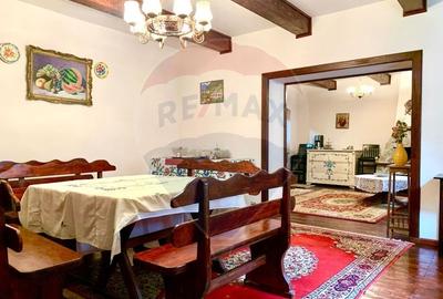 Pensiune cu 13 camere de vanzare in Bulz - 25