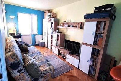 SPITALUL JUDETEAN - 4 cam - 2 balcoane - centrala proprie - clima - ETAJ 3 - 9