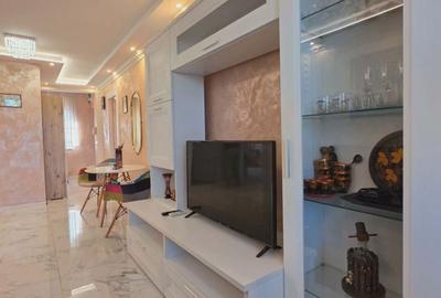 Apartament cu 3 camere semidecomandat în Central - 18