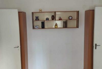 Aprtament 2 camere, zona Bulevardul Grivitei, parter , mobilat si utilat partial - 1