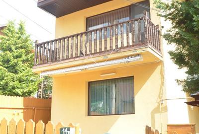 Casă cu 7 camere cu Teren 207 Mp în Central - 14