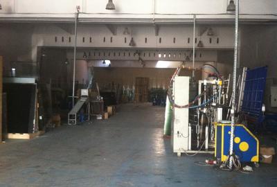 Spațiu industrial, de 1,500 mp, în Zona Industrială - 14