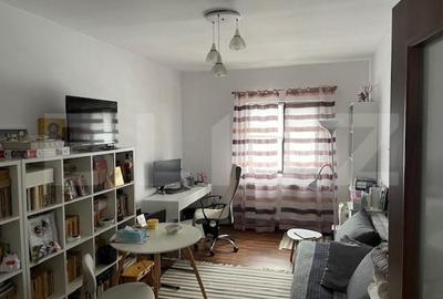 Casă cu 5 camere cu Teren 2501 Mp în Central - 8
