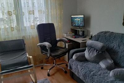 Apartament cu 2 camere decomandat în Poarta 6 - 6