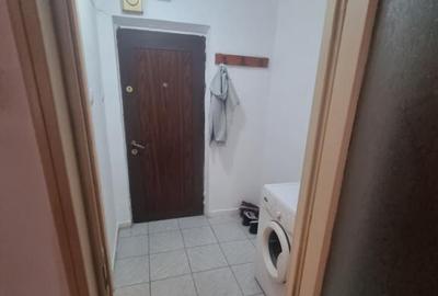 Garsoniera etaj 2 Piata lui Novac Brazda - 5