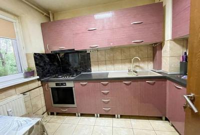 Apartament cu 3 camere decomandat în Drumul Taberei - 8