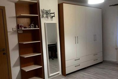Apartament cu 4 camere, mobilat în Militari - 1
