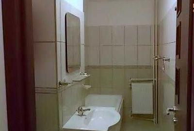 Garsonieră decomandată în Vitan - 4