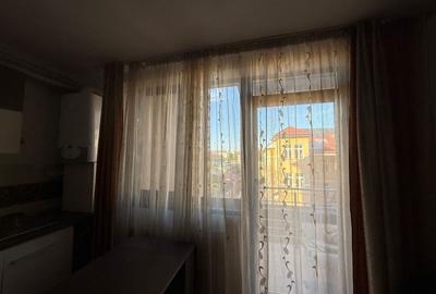 Apartament cu 2 camere semidecomandat în Central - 8