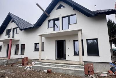 Casă cu 7 camere cu Teren 150 Mp în Rădăuți - 17