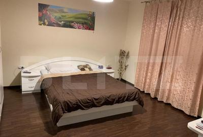 Casă cu 5 camere cu Teren 450 Mp în Central - 9