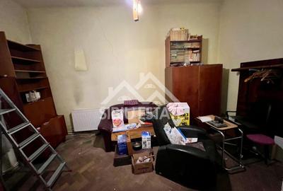 Apartament spatios la casa , 3 camere, zona Piata Cibin - 4
