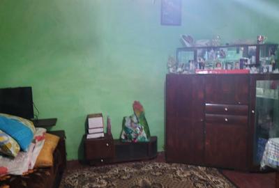 Casă cu 4 camere în Central - 2