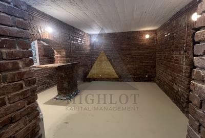 Casă individuală cu 10 camere cu Canalizare în Capitale - 25