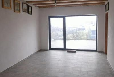 Casă individuală cu 5 camere cu Teren 553 Mp în Stupini - 13