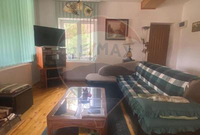 DE VANZARE Casa / Vila cu 6 camere Podul Dambovitei/ Arges - 6