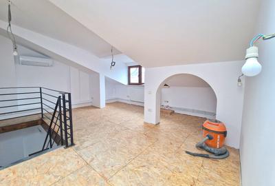 Apartament cu 6 camere decomandat în Unirii - 13