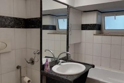 Apartament cu 2 camere decomandat, mobilat în P-ța Unirii - 8