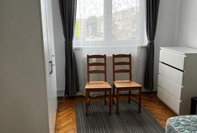 Apartament cu 3 camere decomandat în Central - 2