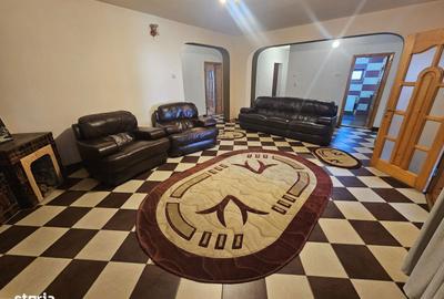 Casă cu 3 camere în Central - 11