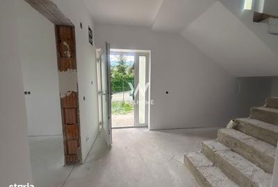 Casă cu 4 camere cu Garaj în Sadu - 10