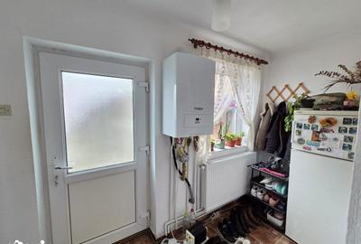 Casă cu 2 camere cu Teren 395 Mp în Șotânga - 2