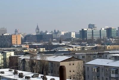 Apartament 3 camere vedere Palatul Culturii - 1