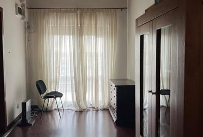 Casă individuală cu 10 camere cu Canalizare în Crevedia - 13