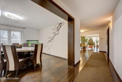 Casă individuală cu 11 camere cu Canalizare în Mogoșoaia - 30