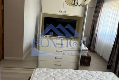 Apartament cu 2 camere decomandat în Casa de Cultură - 3