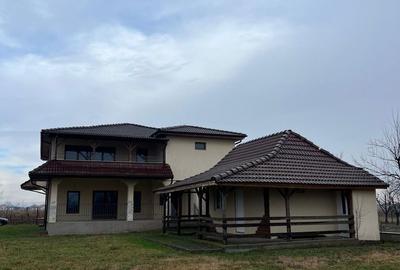 Casă cu 3 camere în Central - 5