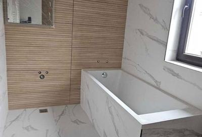 Apartament cu 4 camere decomandat în Central - 2