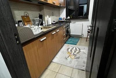 Apartament cu 2 camere decomandat, mobilat în Alexandriei