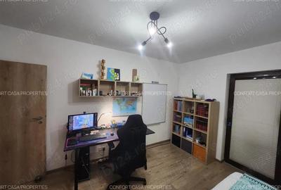 Apartament cu 3 camere decomandat, mobilat în Drumul Taberei