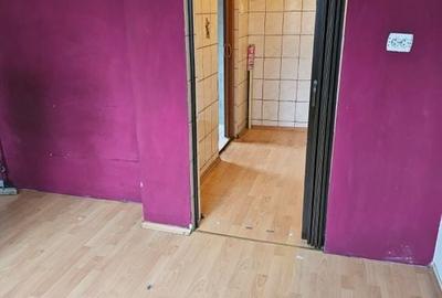 Garsoniera 18mp, Etaj 1, Zona Blascovici, Liceul CFR, Comision 0% - 1