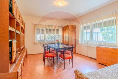 Vila rezidential/ pensiune/ gradina de vis/sera/ panouri/ Sanpetru! - 12