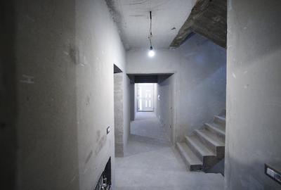 Casa la gri - Romanesti - 8