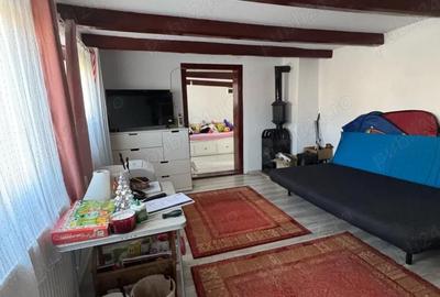 Casă cu 2 camere cu Teren 480 Mp în Central - 3