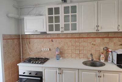 Apartament cu 2 camere decomandat în Șcheia - 2