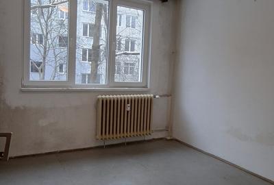 Apartament 3 camere - Drumul Taberei - Romancierilor – Etaj ideal - 13