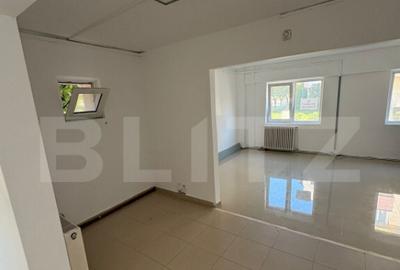 Spatiu comercial cu vad comercial strada Andrei Muresanu, 75 - 7