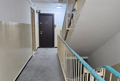 Apartament cu 3 camere semidecomandat în Berceni - 15
