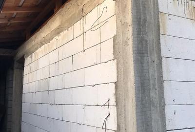 Casă cu 3 camere în Central