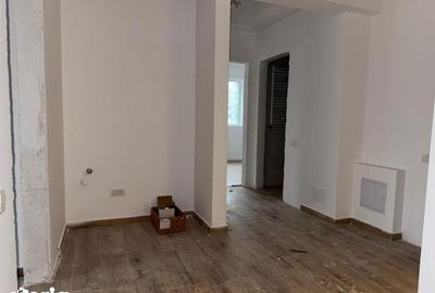 Apartament cu 3 camere în Central - 2
