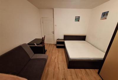 Garsoniera decomandata  mobilata, Carpatilor - 5