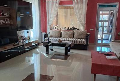 Casă cu 4 camere cu Teren 157 Mp în Central - 3