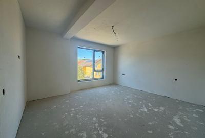 Duplex cu 6 camere cu Canalizare în Florești - 8
