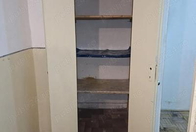 Apartament cu 3 camere semidecomandat în Cet - 9